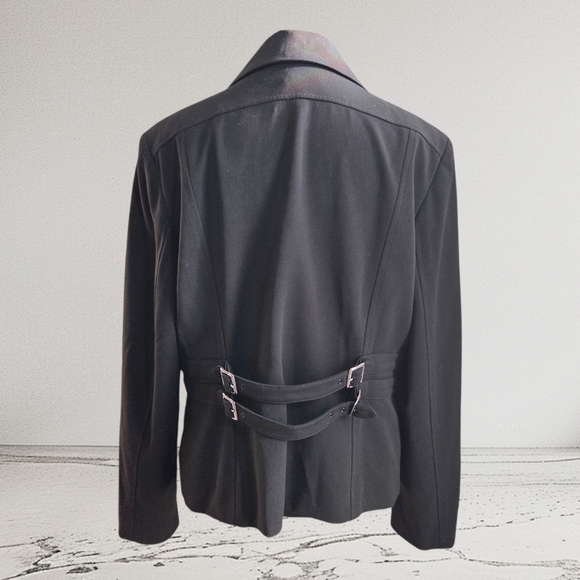 Nine West Black Blazer with Notched Lapels and Tailored Fit Size 16 - Picture 3 of 7